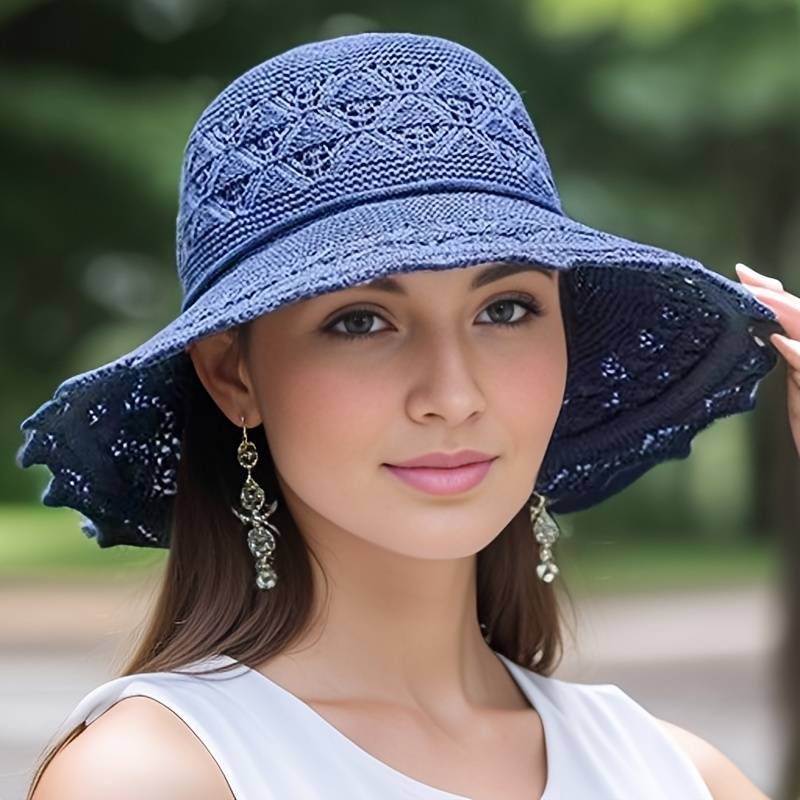 Elegant Wide-Brimmed Folding Sun Hat